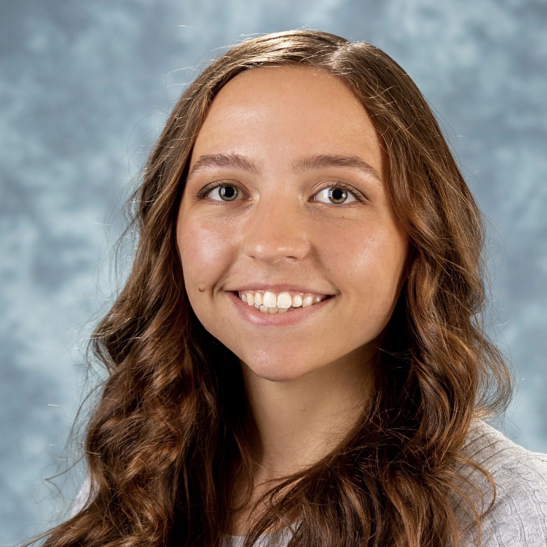 Ryleigh Emelander square headshot Photo of Ryleigh Emelander